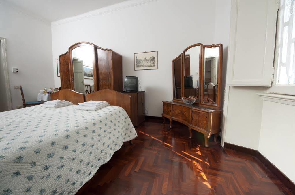 A Casa Cibella Bed & Breakfast Рим Екстериор снимка