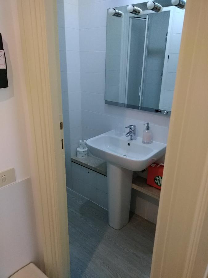 A Casa Cibella Bed & Breakfast Рим Екстериор снимка