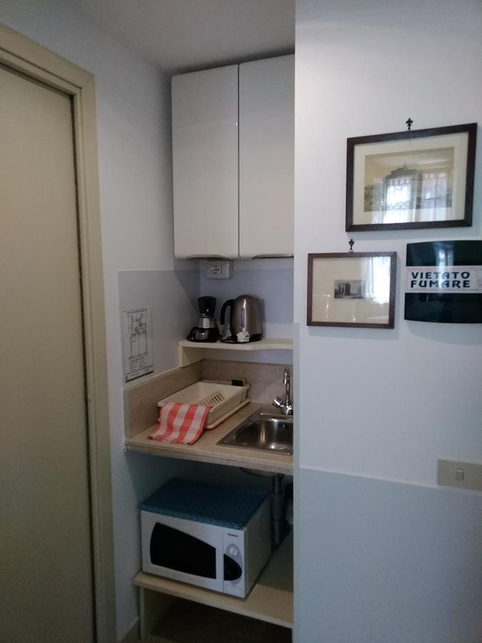 A Casa Cibella Bed & Breakfast Рим Екстериор снимка
