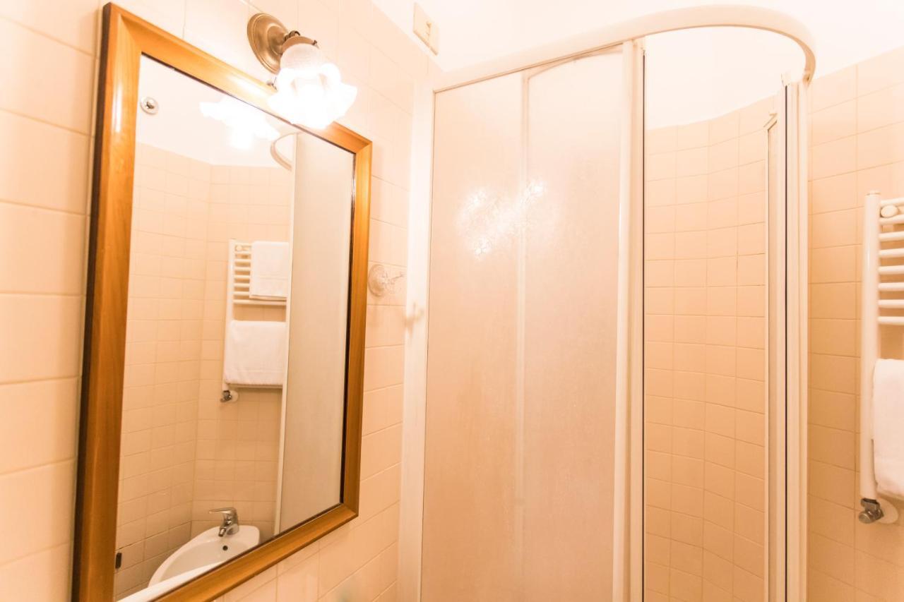 A Casa Cibella Bed & Breakfast Рим Екстериор снимка